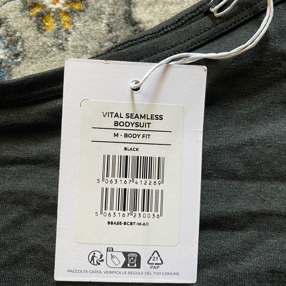 NWT Gymshark Vital Seamless Black Marl One-Shoulder Thong Bodysuit - Picture 7 of 9